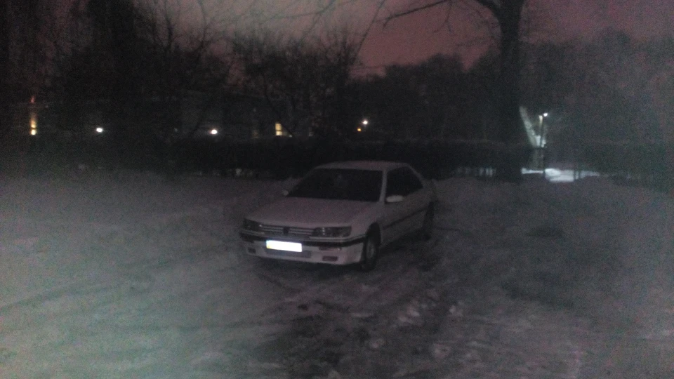 Peugeot 605 2