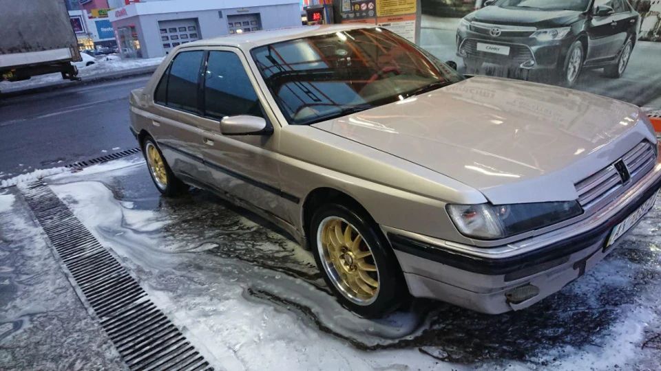 Peugeot 605 3
