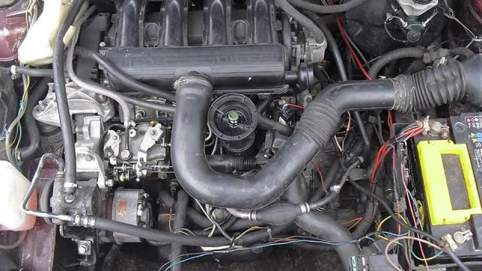 Peugeot 605 2.0 16 клапанник 5