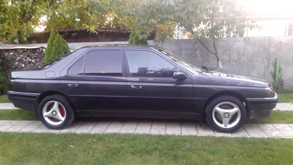 Peugeot 605 2.0i