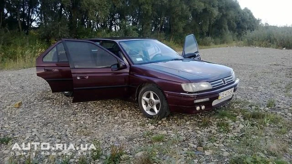 Peugeot 605 3.0 i SR 3