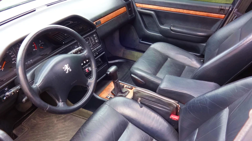 Peugeot 605 3.0 sv 2