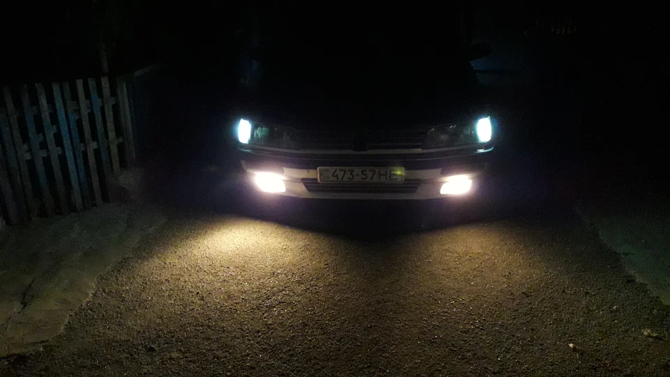 Peugeot 605 3.0