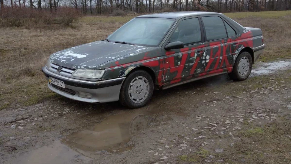Peugeot 605 3.0