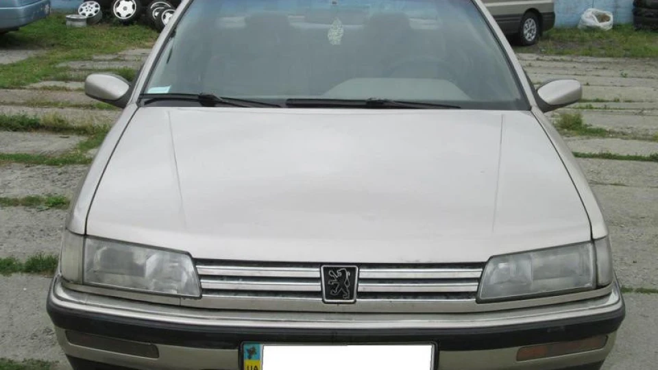 Peugeot 605 3.0 5