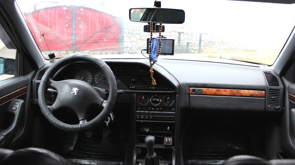 Peugeot 605 Central Hard^Barja 5