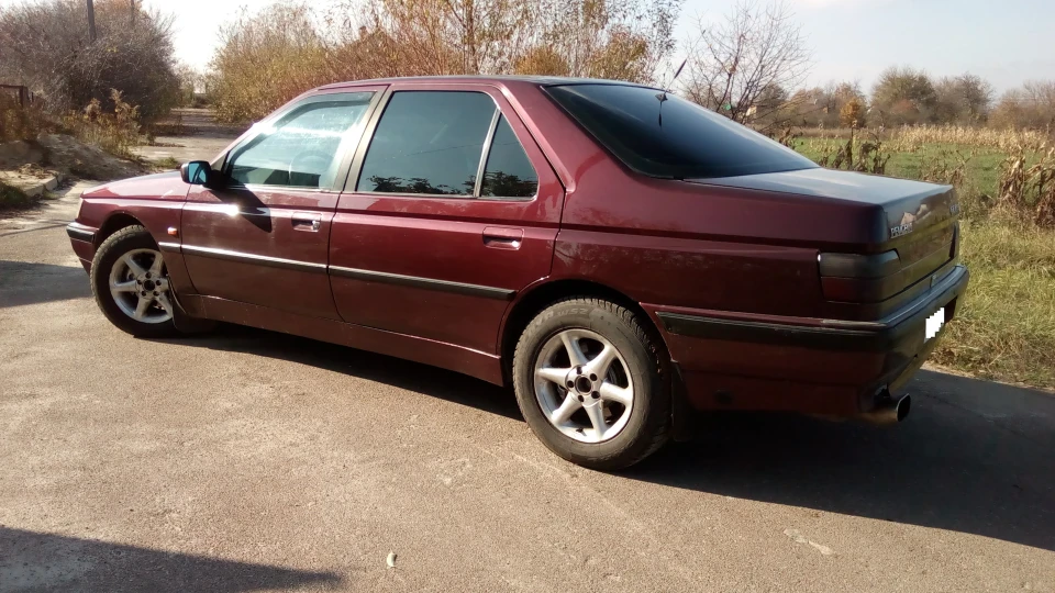Peugeot 605 Гранатовий металік 3
