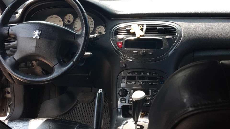 Peugeot 607 2.2 2