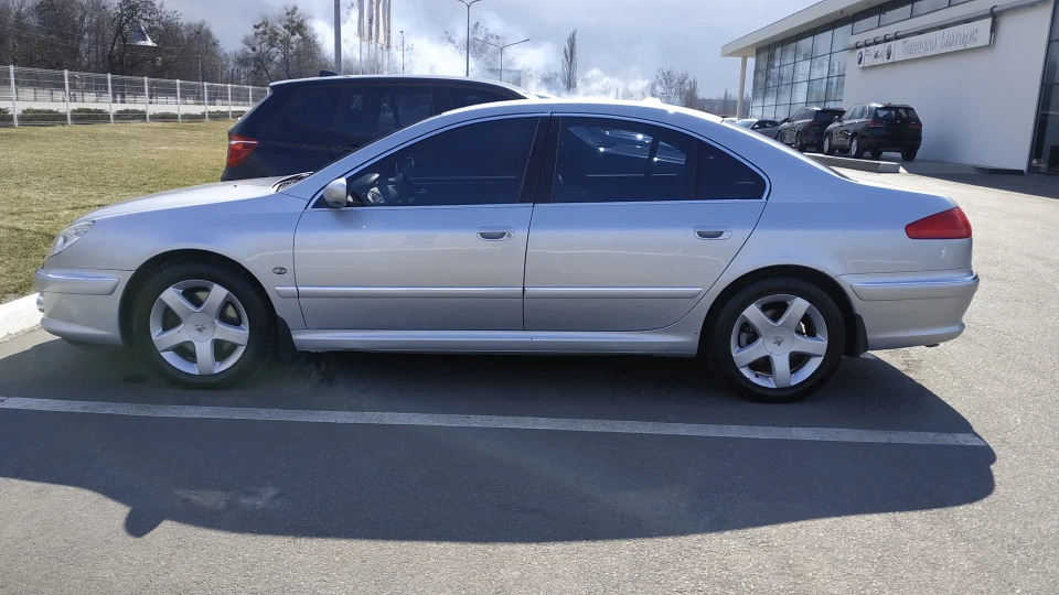 Peugeot 607 2.7 BiTurbo Diesel Power 2