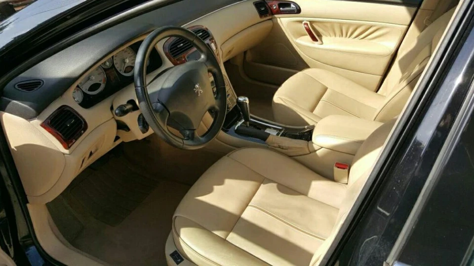 Peugeot 607 2.7 HDI DELUXE 4
