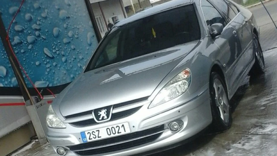 Peugeot 607 2,7 V6 HDI 2