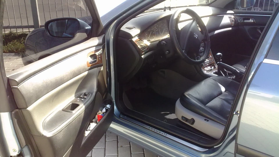 Peugeot 607 Баржа