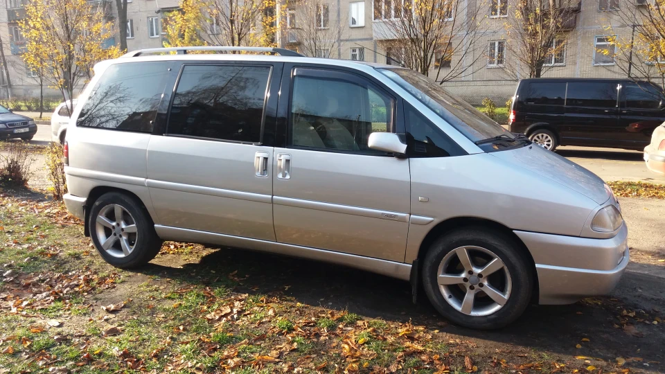 Peugeot 806 2