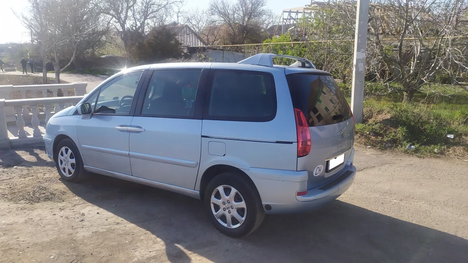 Peugeot 807 2.0 (143к.с.) Бензин/Газ 4