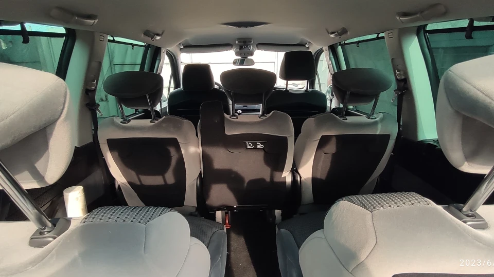 Peugeot 807 2.0 HDI 3