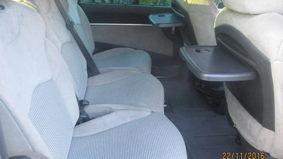 Peugeot 807 2.2 HDI 5