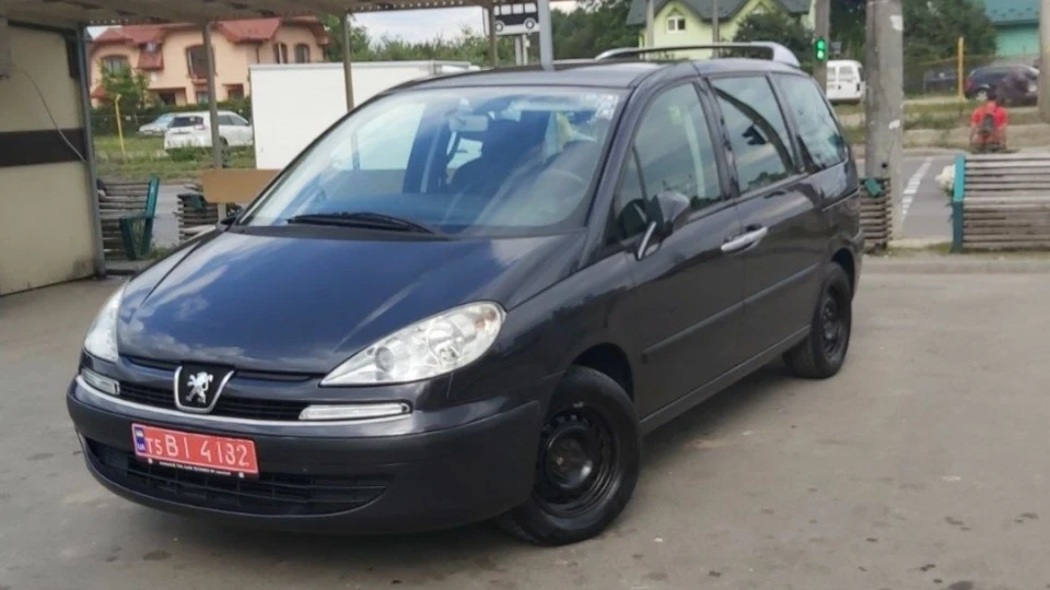 Peugeot 807 Limousine 2.2hdi 5