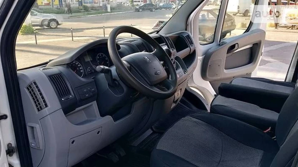 Peugeot Boxer 4