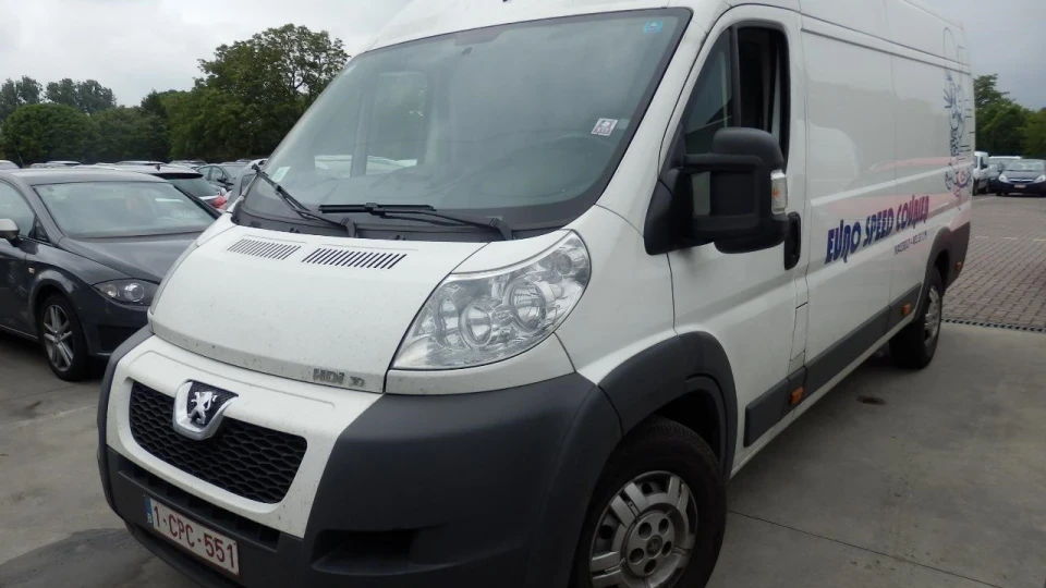 Peugeot Boxer 3.0 L4H2