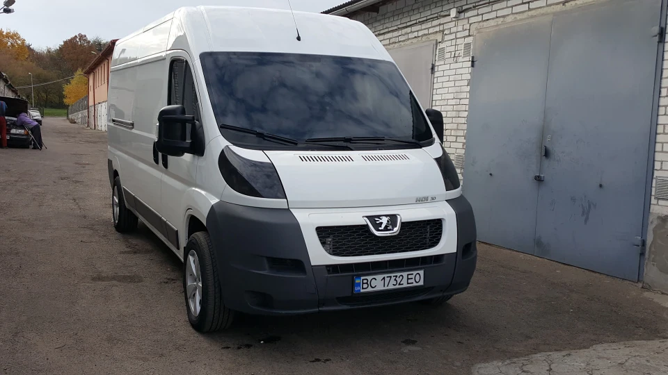 Peugeot Boxer 3.0HDI 4