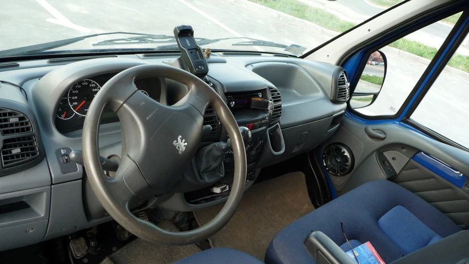 Peugeot Boxer Синій будко 5