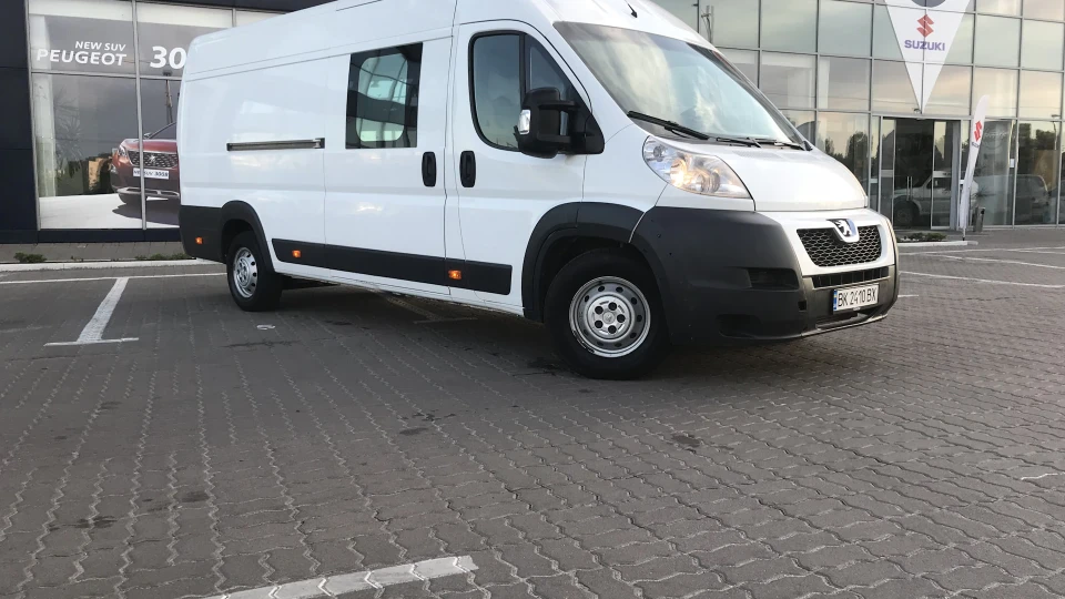 Peugeot Boxer Тайсон