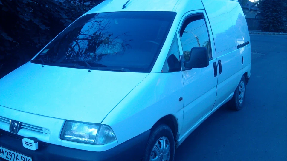 Peugeot Expert 5