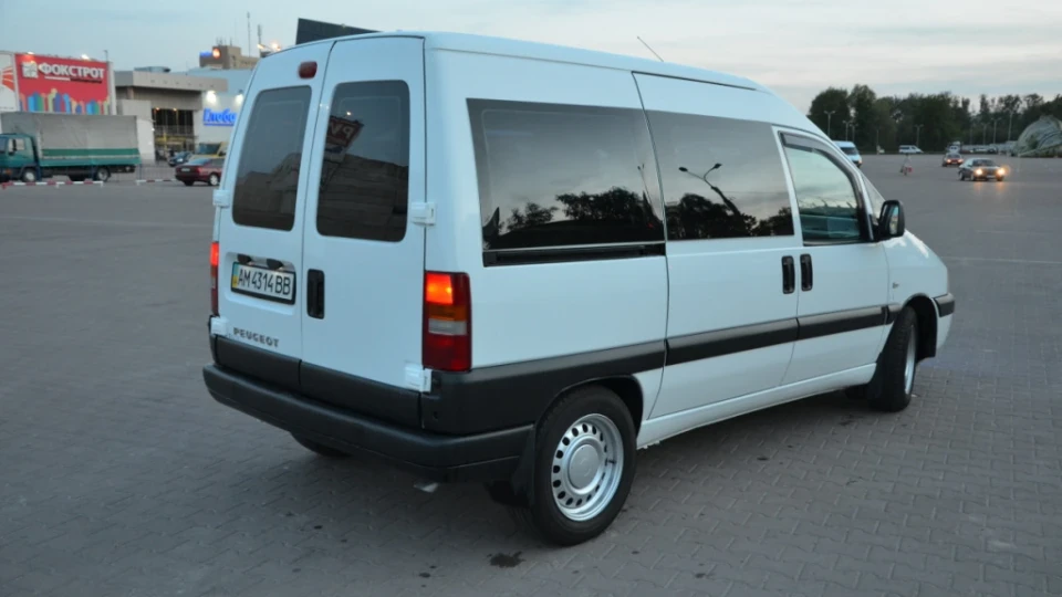 Peugeot Expert 4