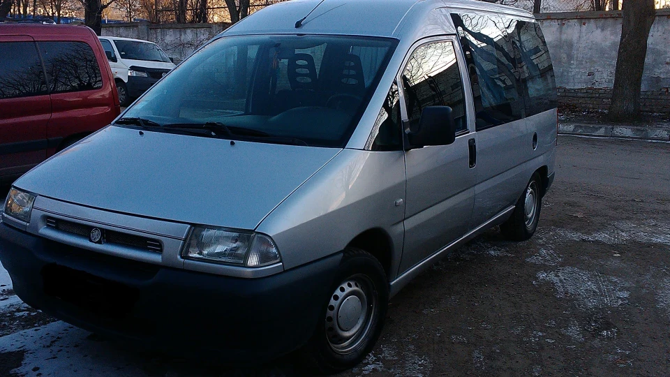Peugeot Expert 2