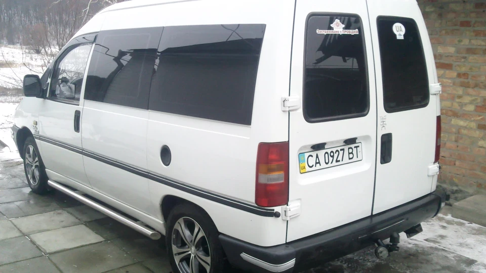 Peugeot Expert 1.9 турбо дизель 2