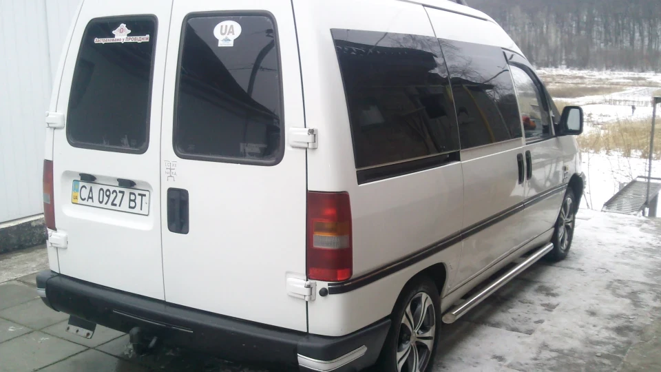 Peugeot Expert 1.9 турбо дизель 4