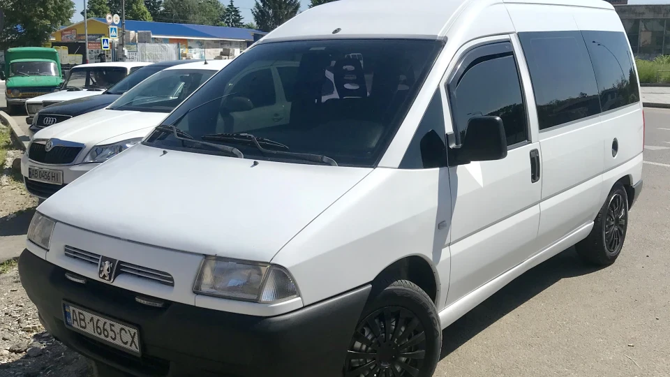Peugeot Expert Бус-Карабус 5