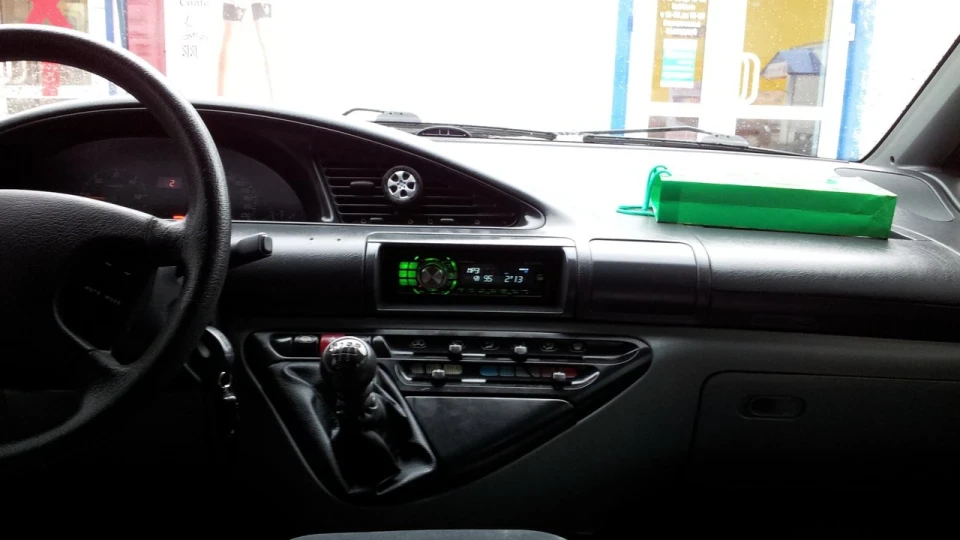 Peugeot Expert заряджений Чарлик 3