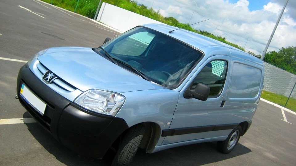 Peugeot Partner 1.9 дизелек=)