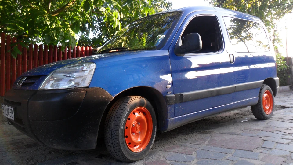 Peugeot Partner 2.0 HDi Carbon Orange