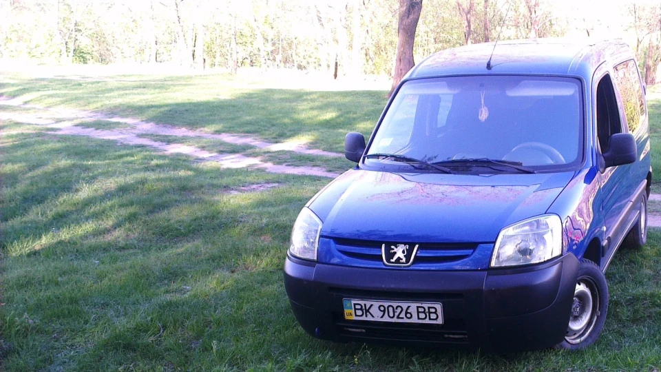 Peugeot Partner 2.0 HDi Carbon Orange 3