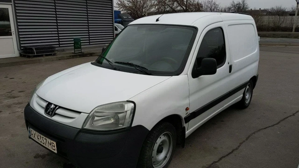 Peugeot Partner Arbeitstier 2