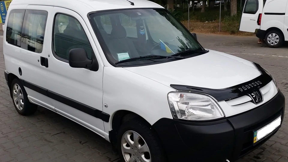 Peugeot Partner Білий Льва 1.6 HDI