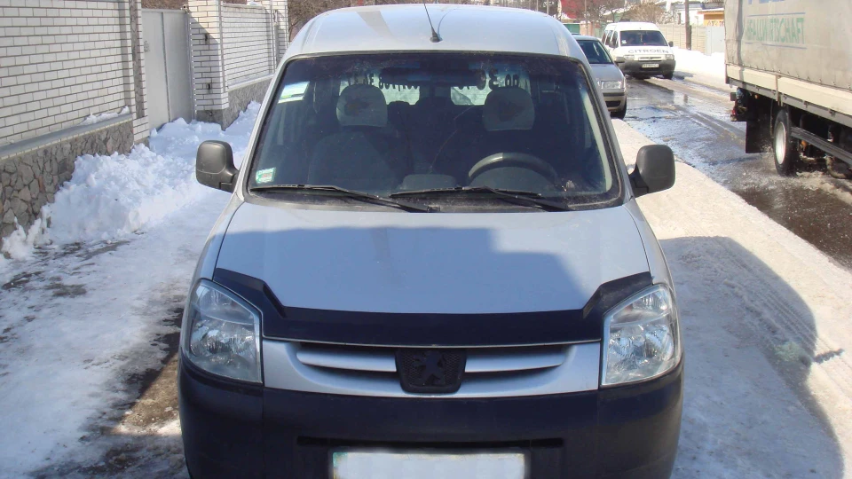 Peugeot Partner Коник-горбунок 2