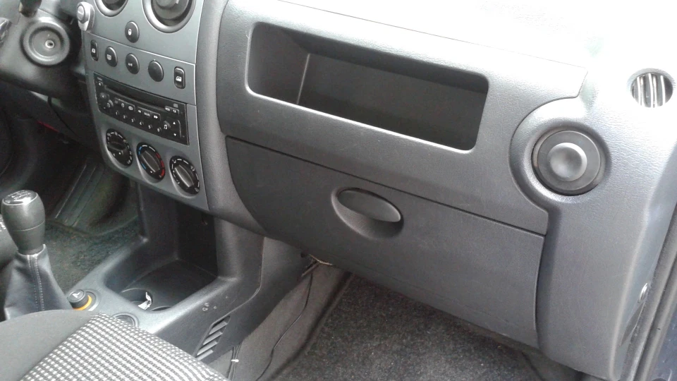 Peugeot Partner Пежотро 5