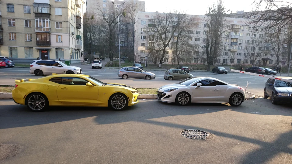 Peugeot RCZ 5