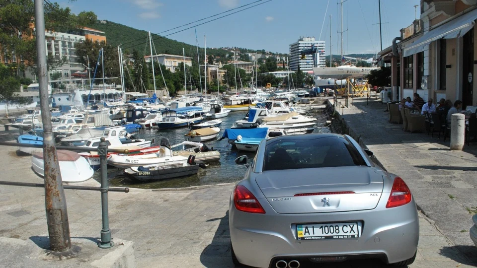 Peugeot RCZ Асфальт 2