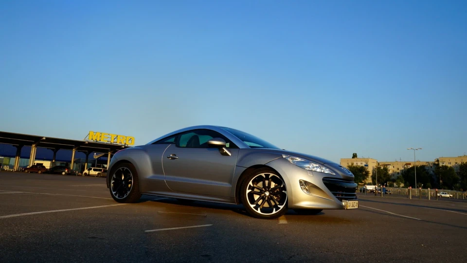 Peugeot RCZ Asphalt THP 200 2