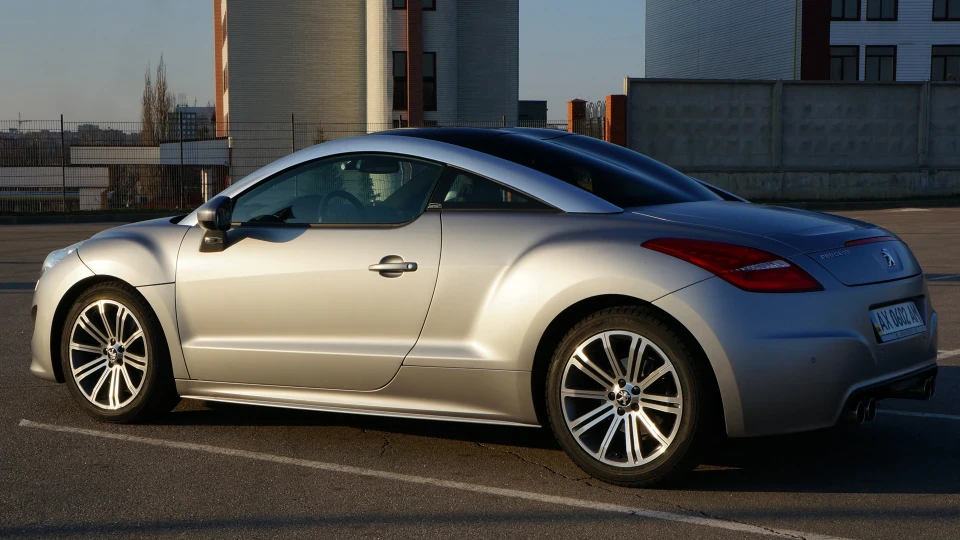 Peugeot RCZ Asphalt THP 200 4