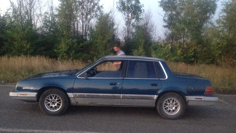 Pontiac 6000 3