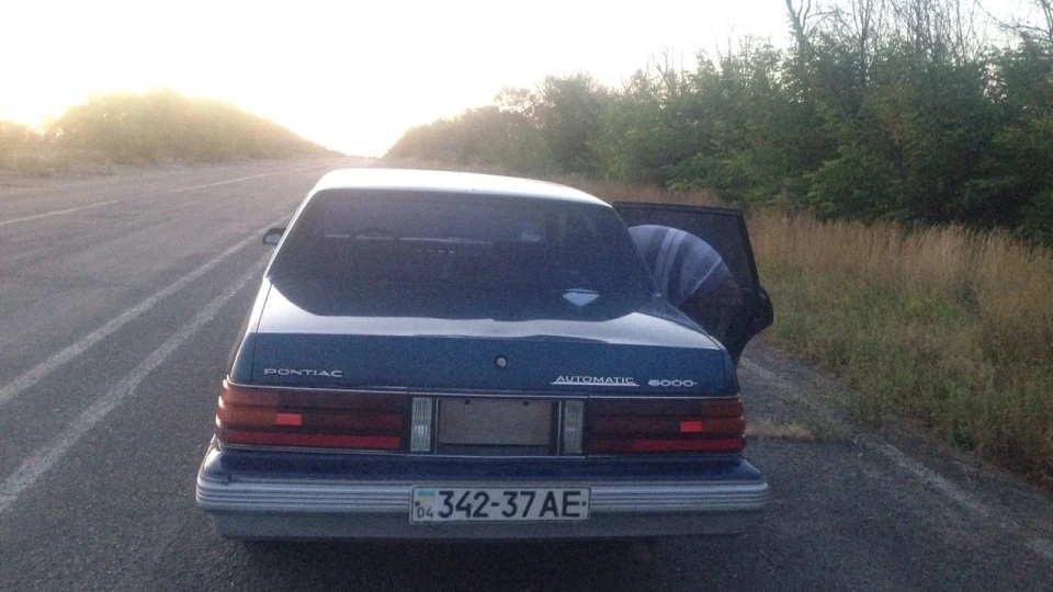 Pontiac 6000 4