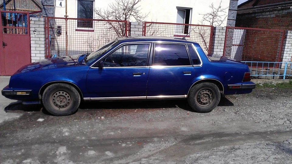 Pontiac 6000 3