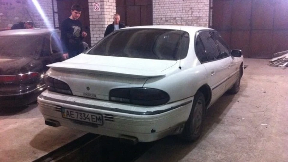 Pontiac Bonneville 3