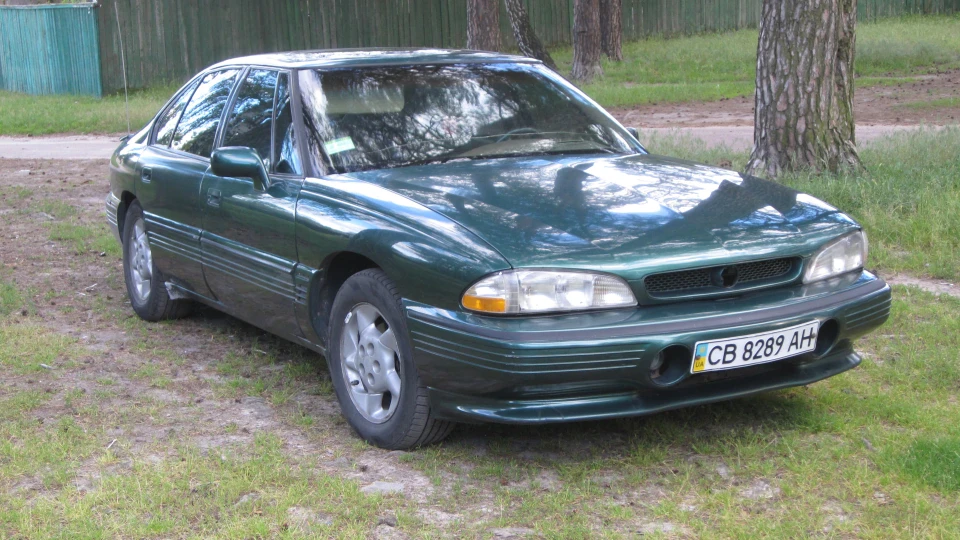Pontiac Bonneville SSE V8 3