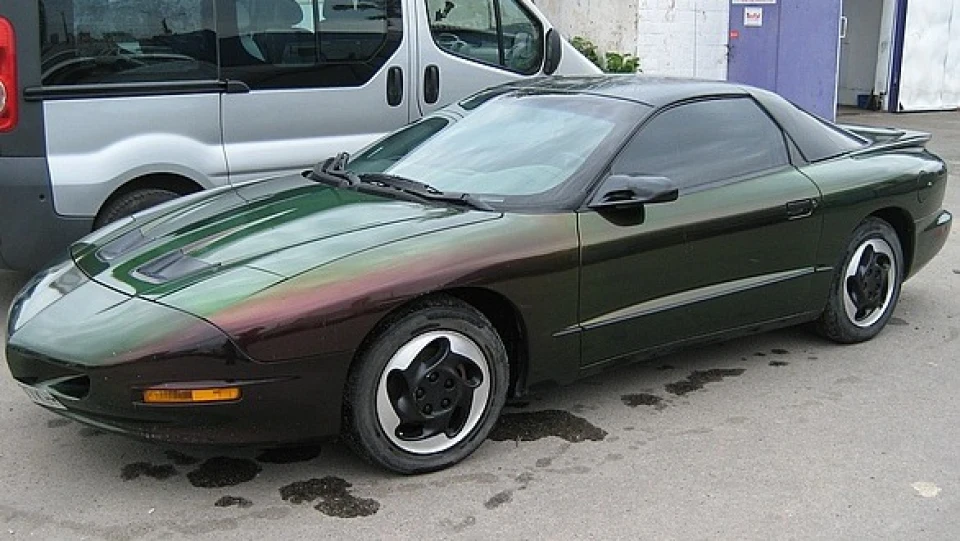 Pontiac Firebird 3.4 FSI